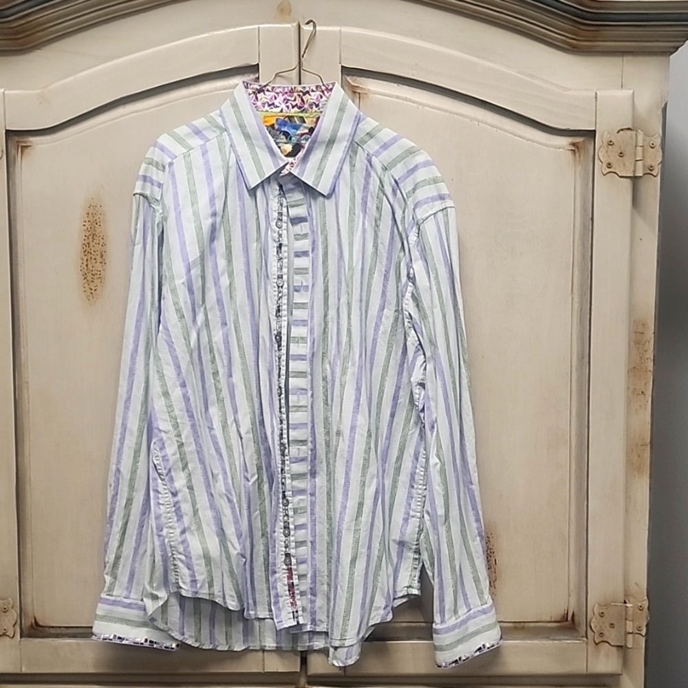 Long sleeve button shirt